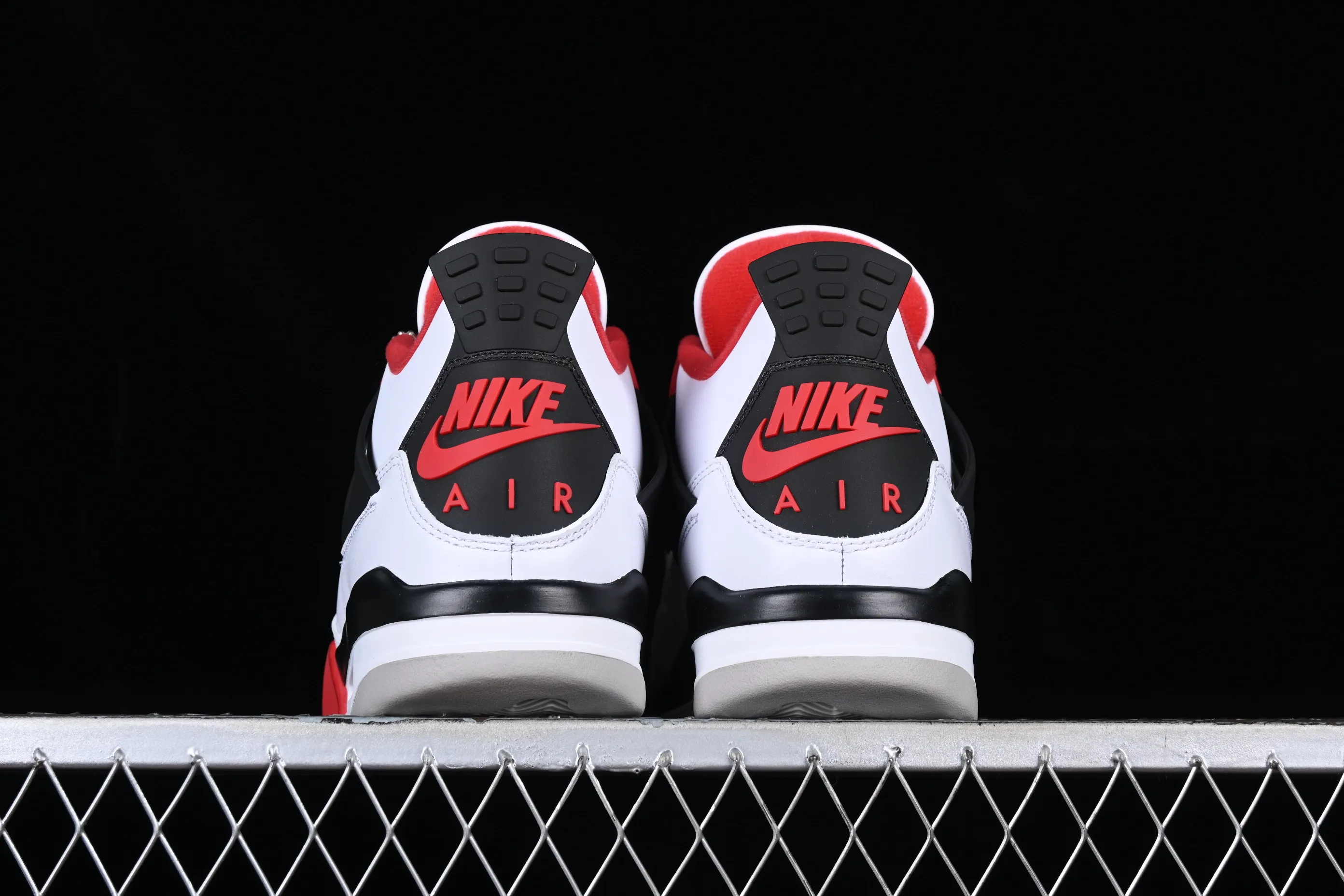 All categories Air Jordan Jordan series basketball shoes Air Jordan 4 LJR version Air Jordan 4 Retro "Fire Red" AJ4 Joe 4 white red flame red basketball shoes DC7770-160